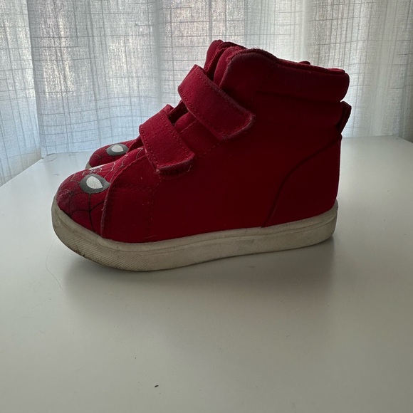 Toddler Size 7 Spider-Man Hight Tops - Picture 4 of 8